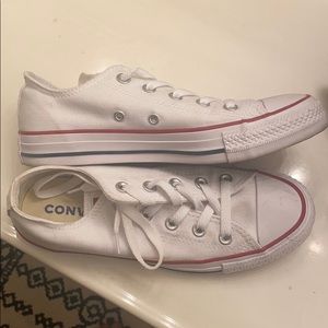 White low top converse